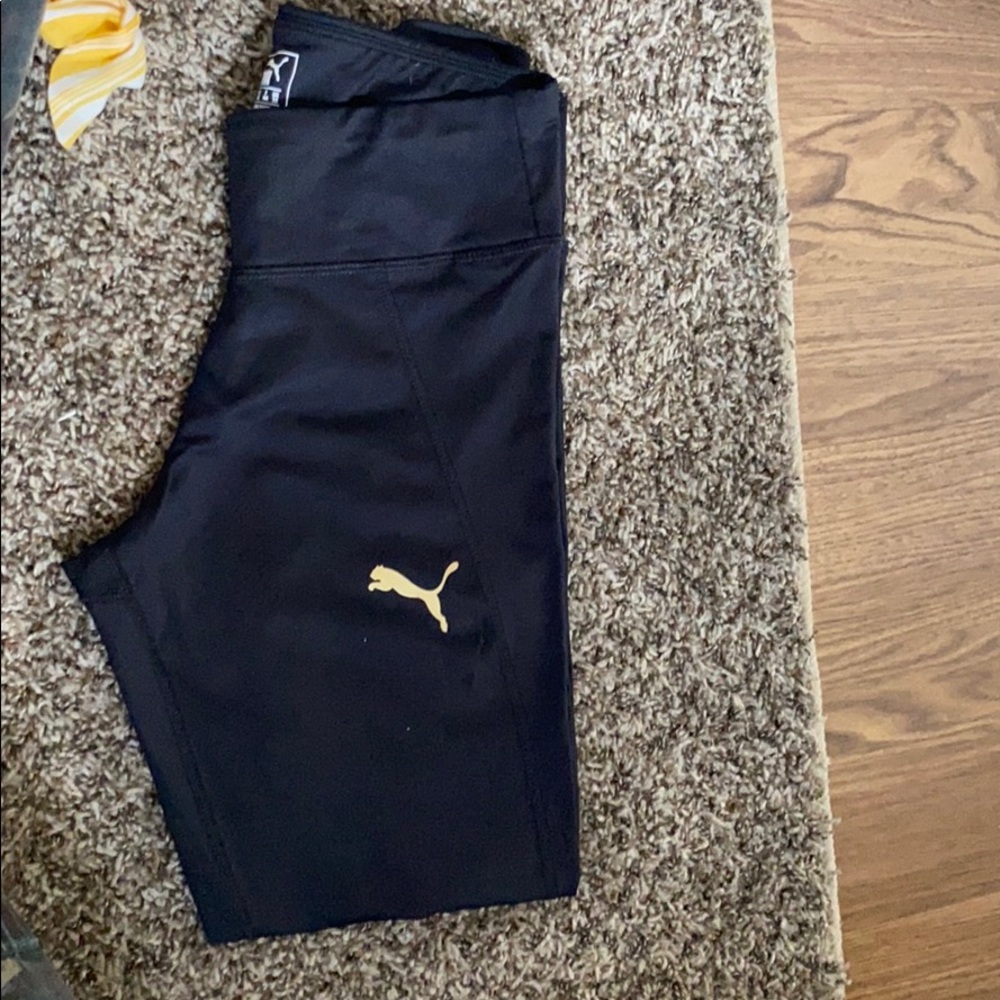 Women’s puma leggings XL worn once